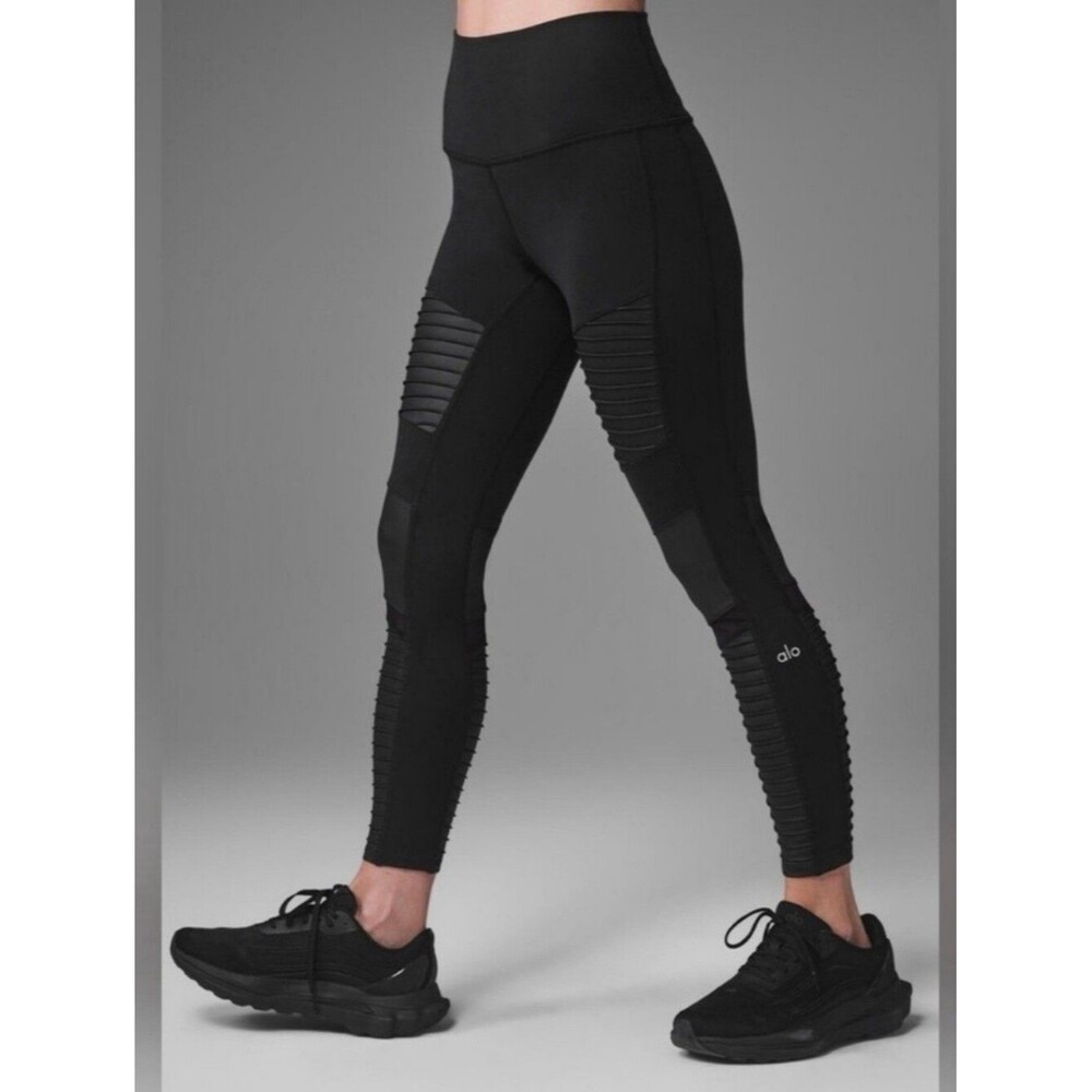 ALO Yoga Mid Rise Ribbed Moto Legging in Black Size S
